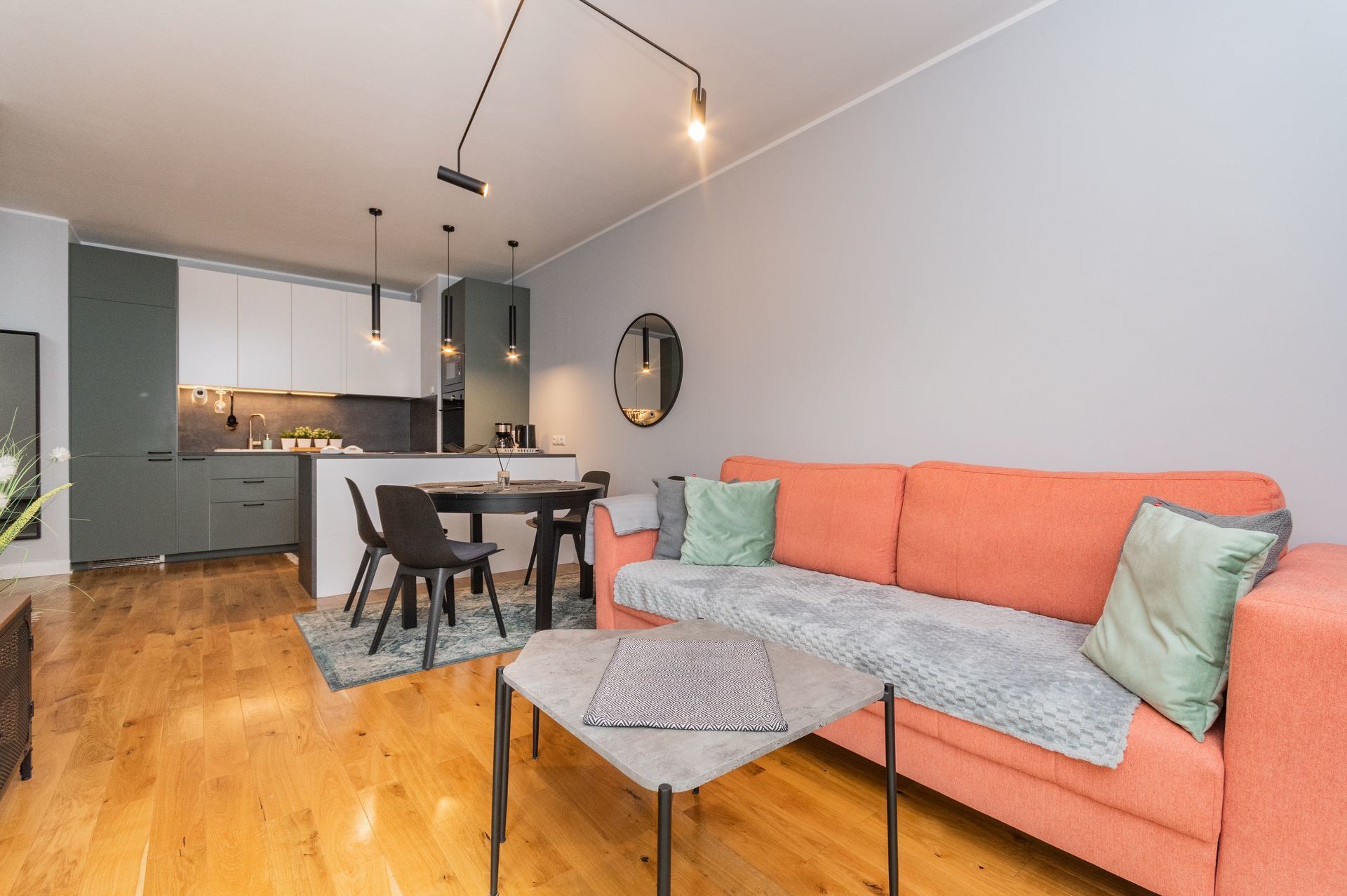Grand Apartments