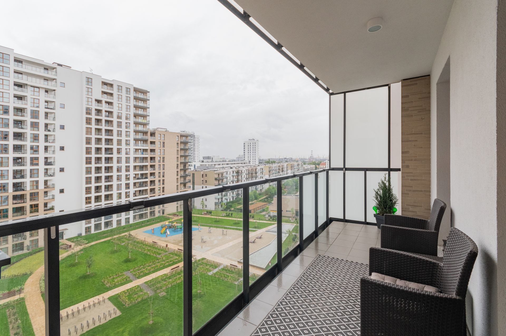 Grand Apartments
