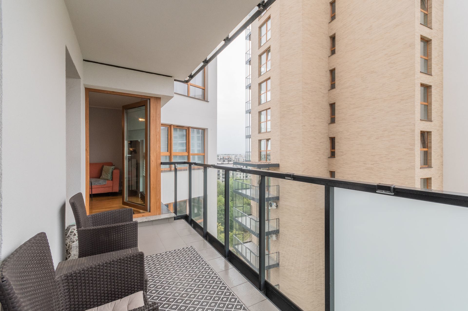 Grand Apartments