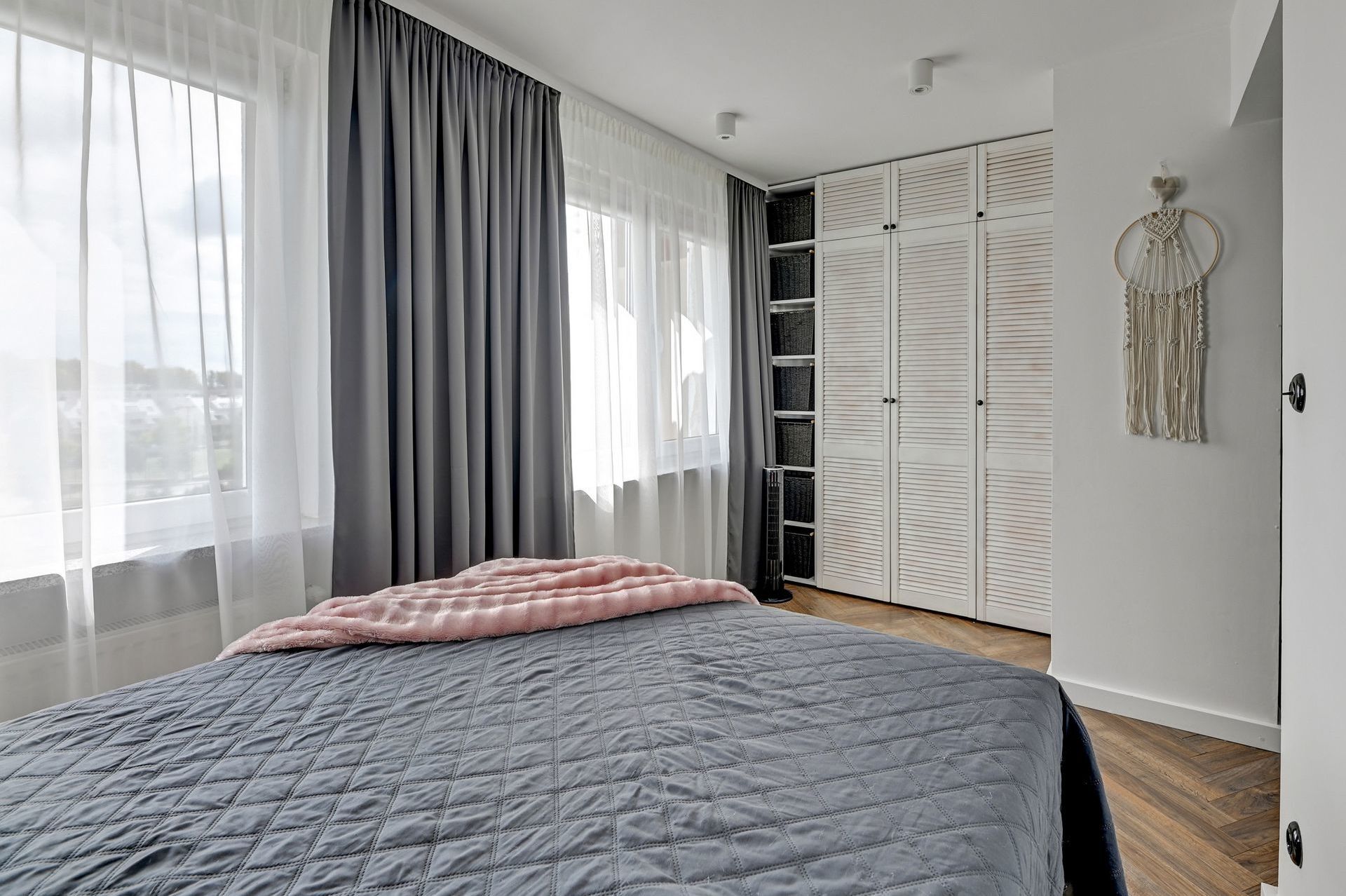 Grand Apartments