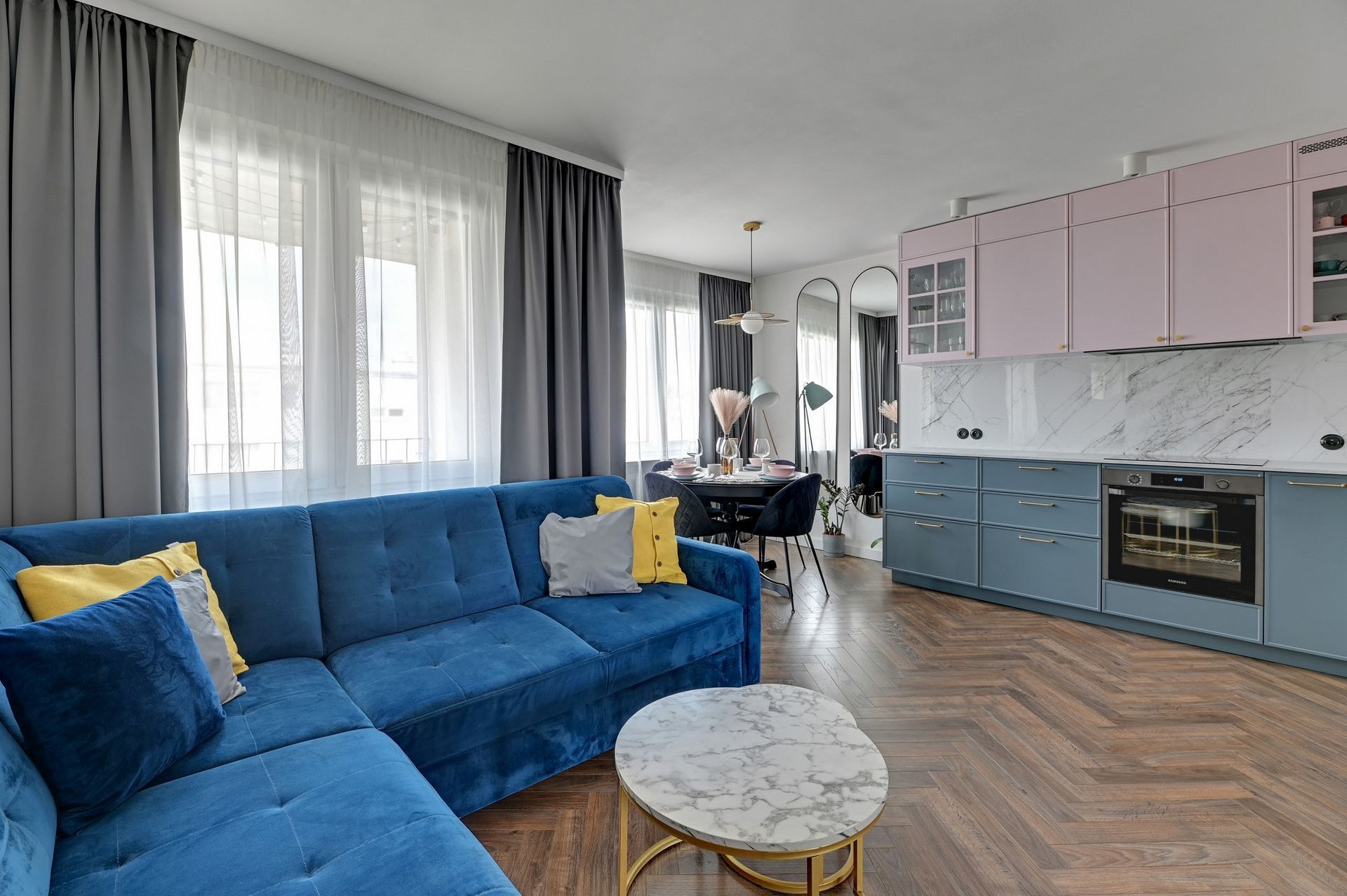 Grand Apartments