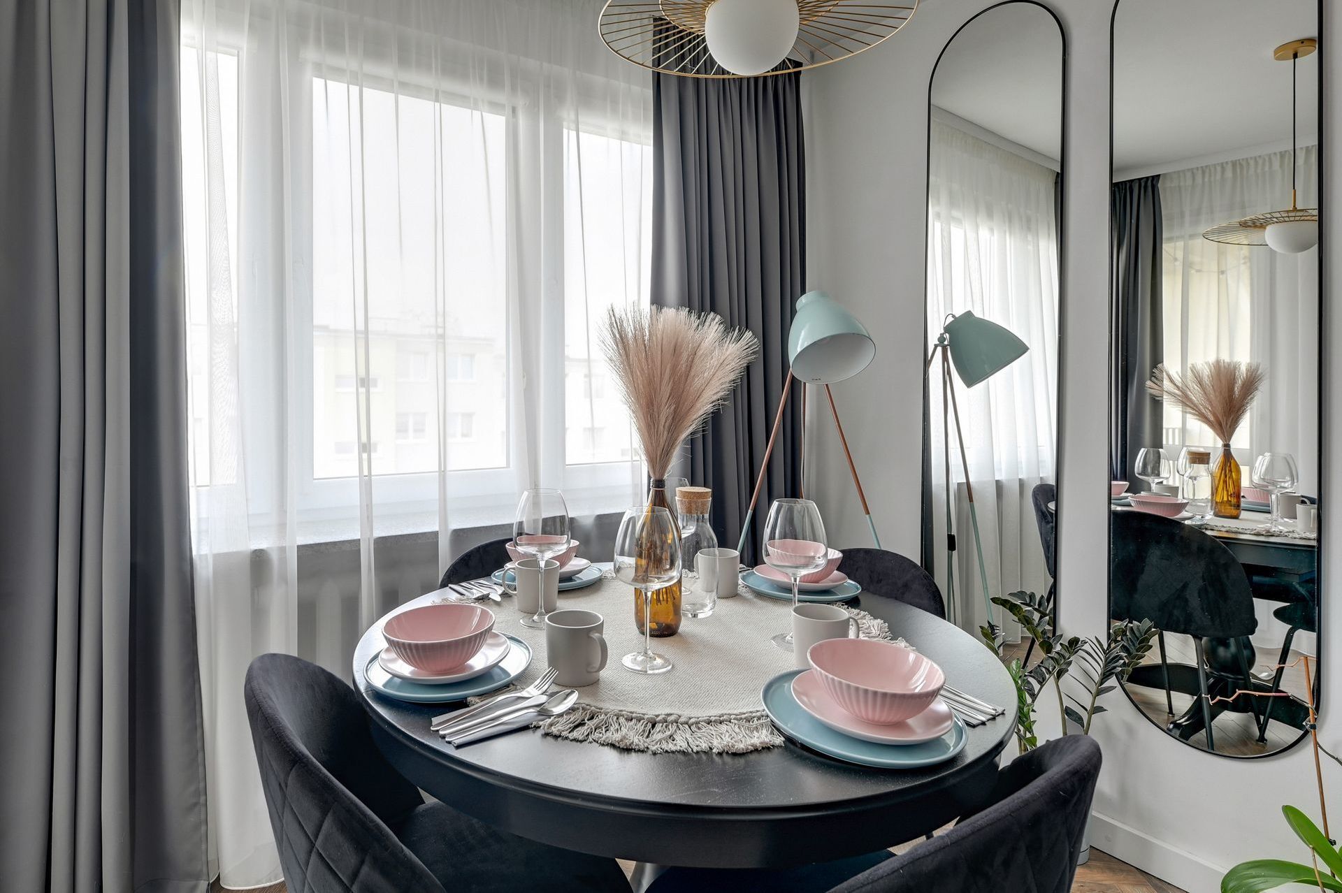 Grand Apartments