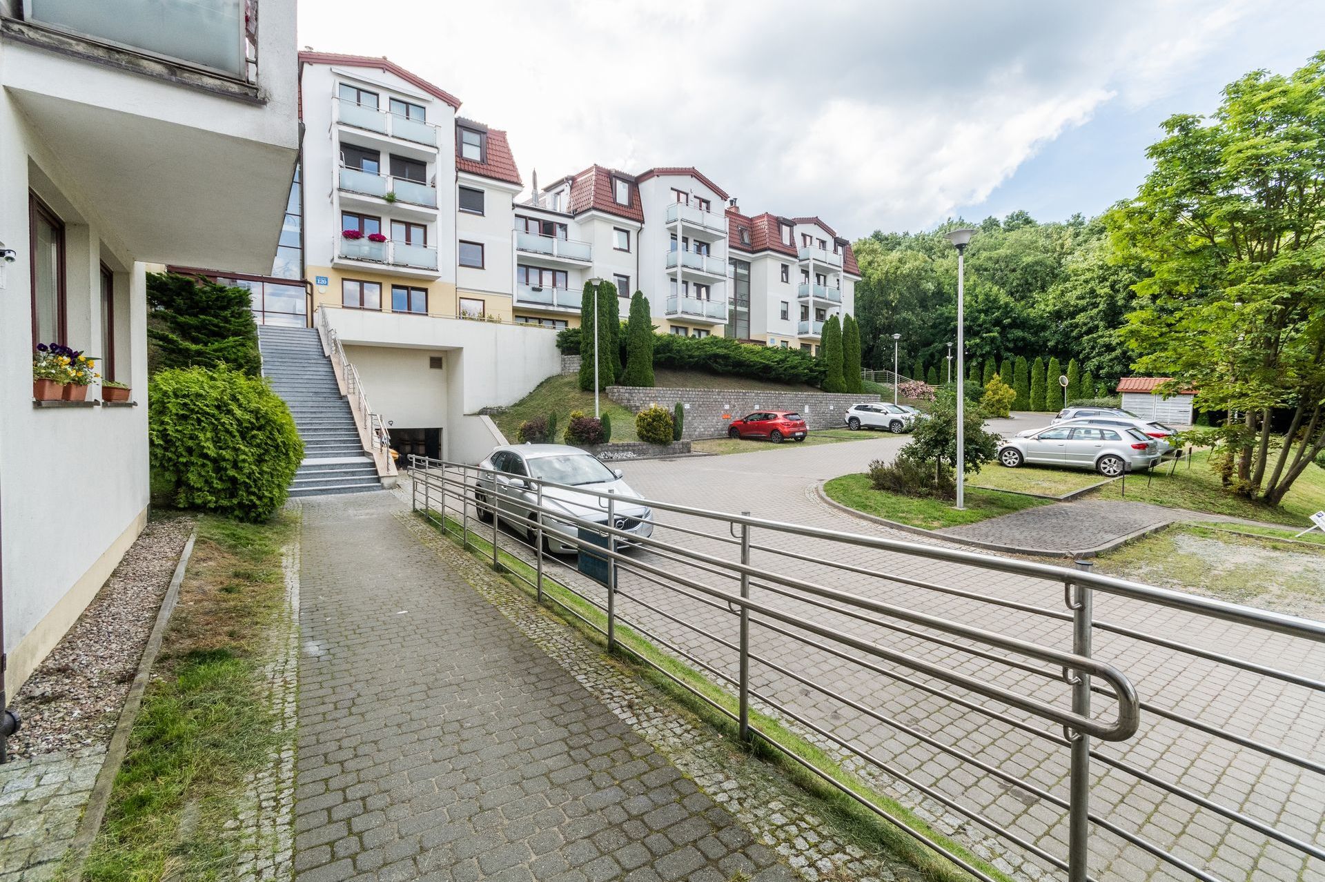 Grand Apartments