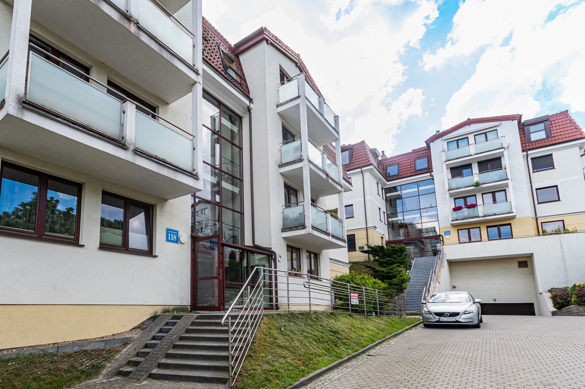 Grand Apartments