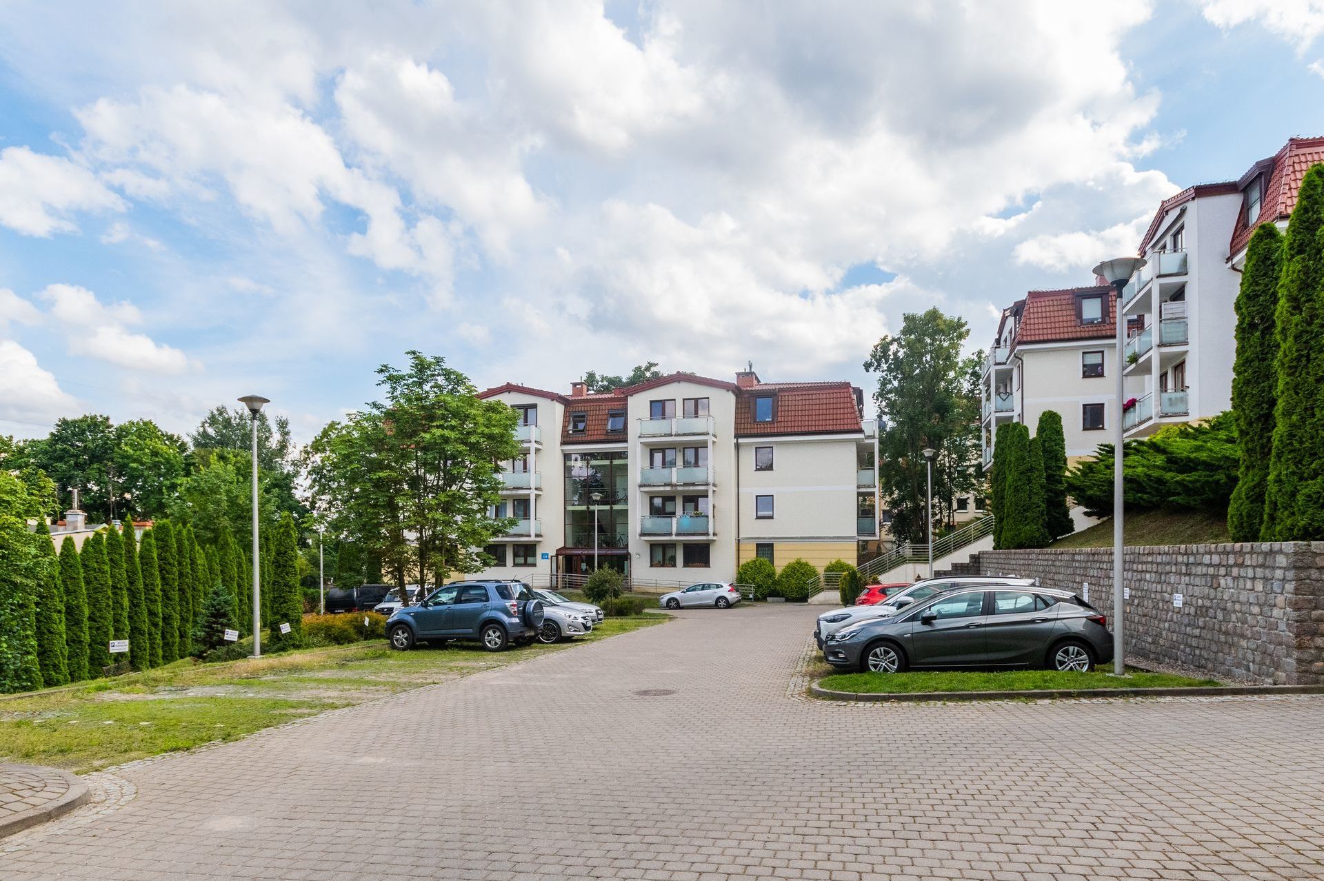 Grand Apartments