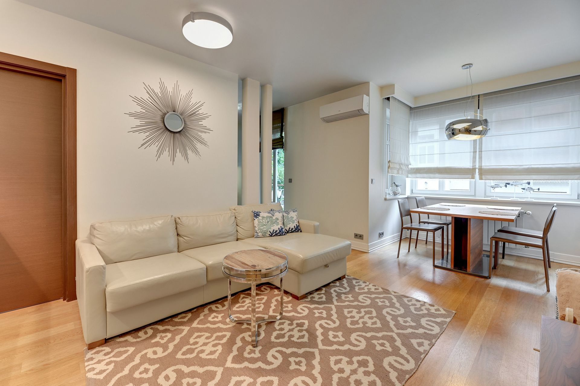 Grand Apartments