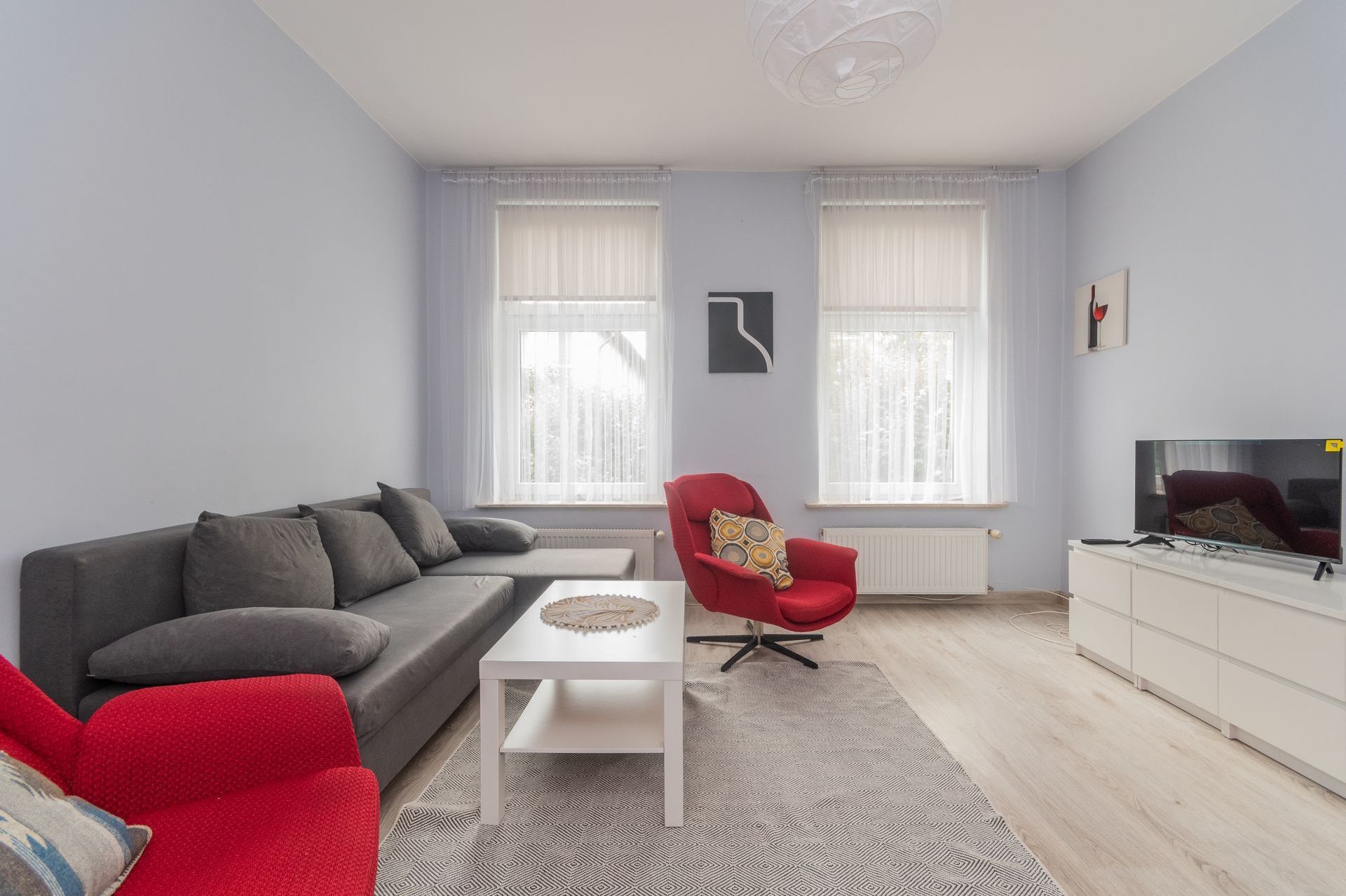 Grand Apartments