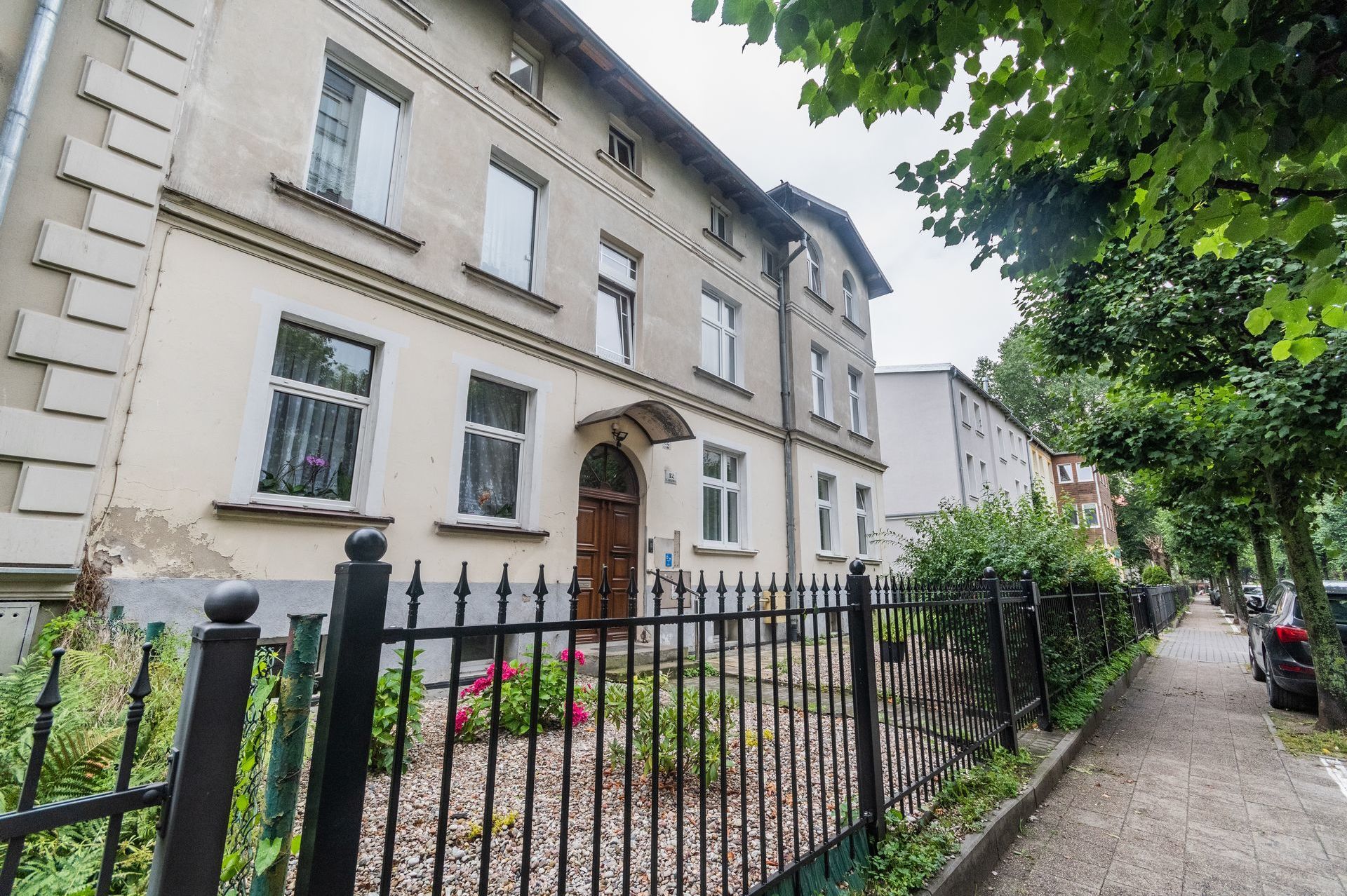 Grand Apartments