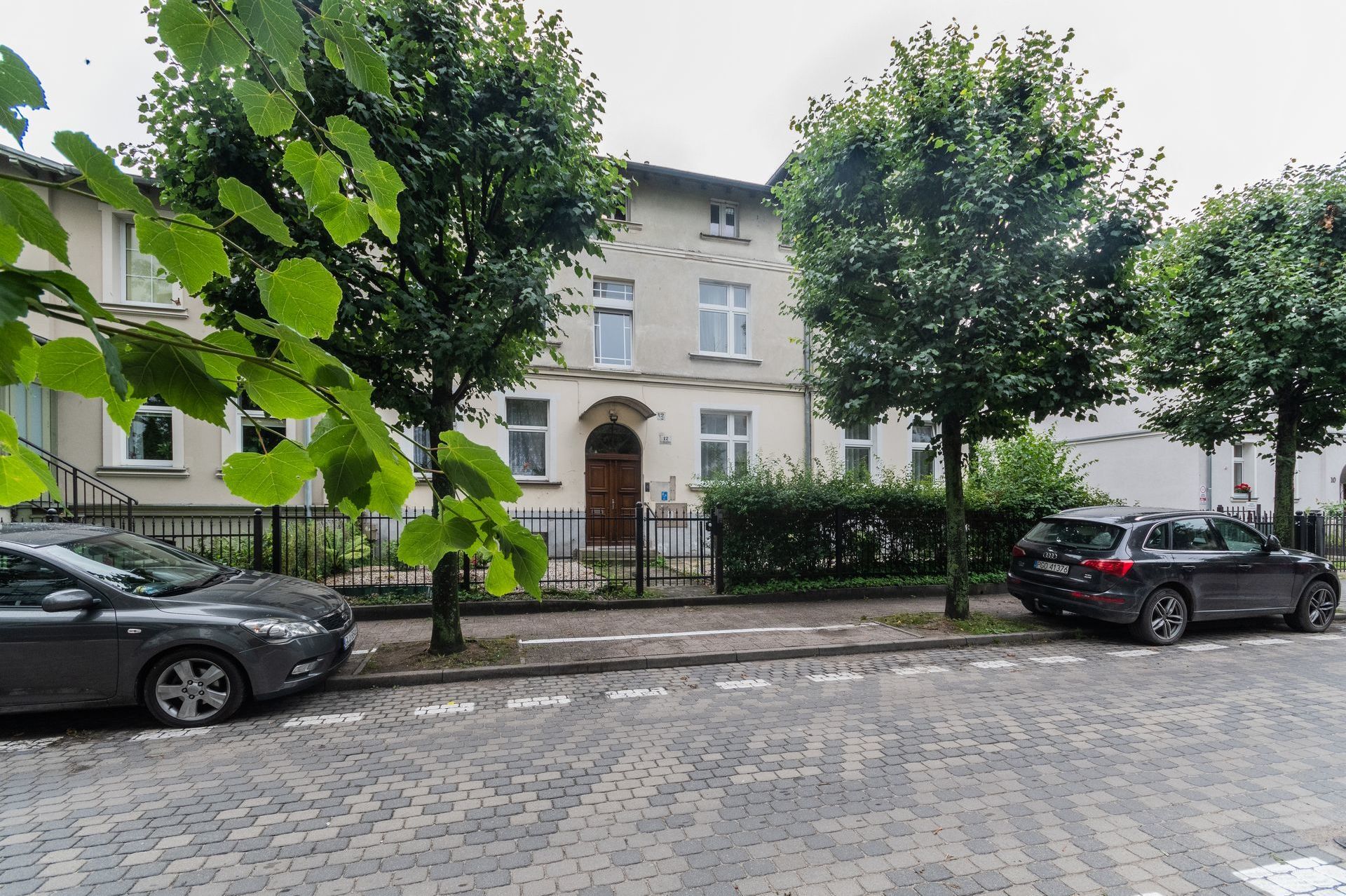 Grand Apartments