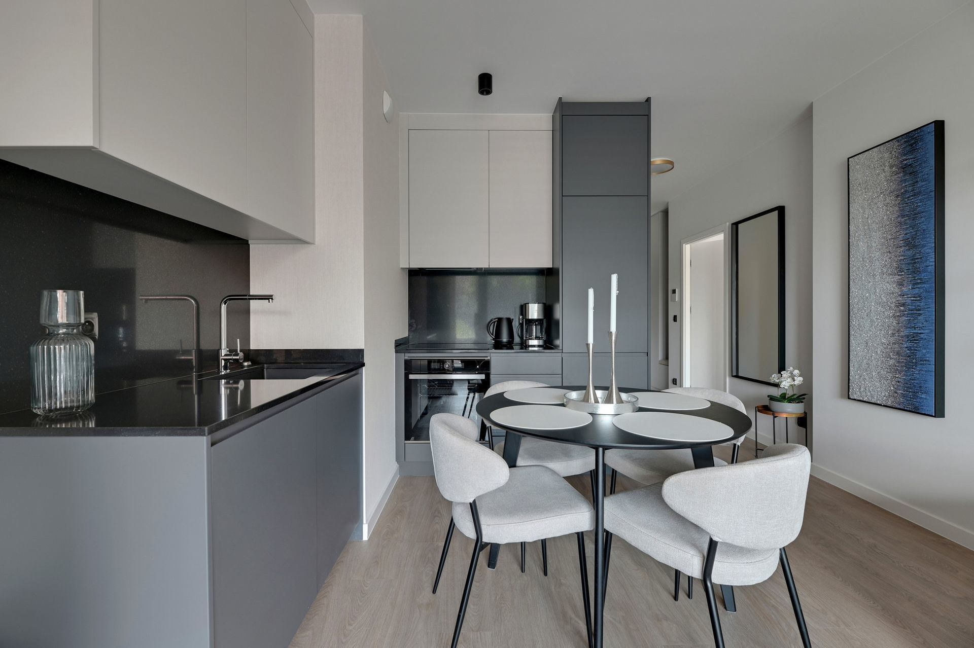 Grand Apartments