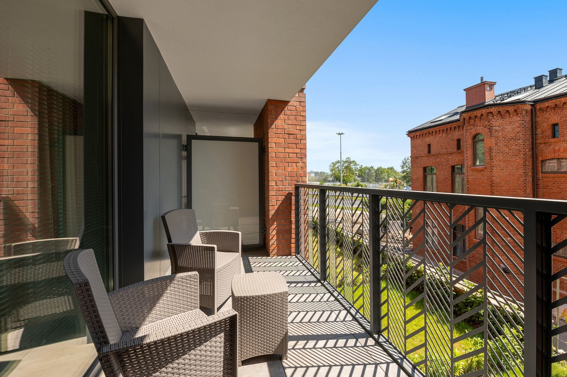 Grand Apartments