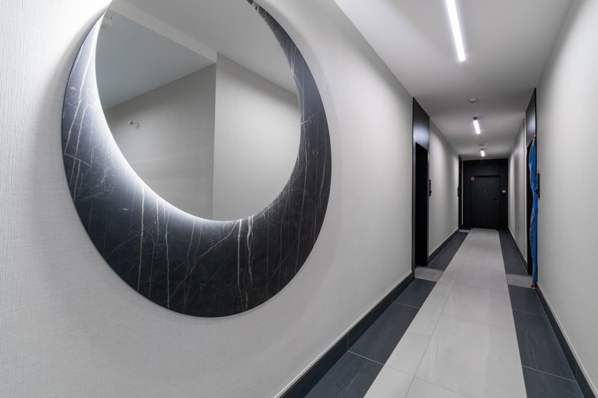 Grand Apartments