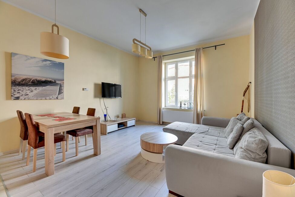 Grand Apartments