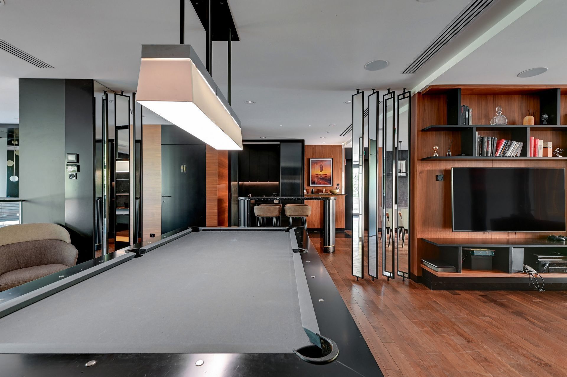 Grand Apartments