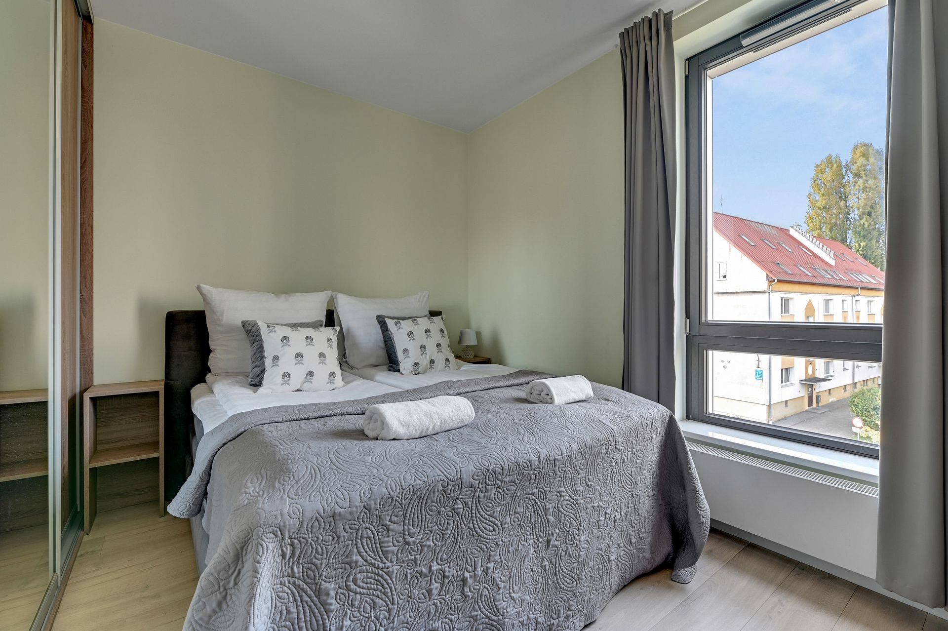 Grand Apartments