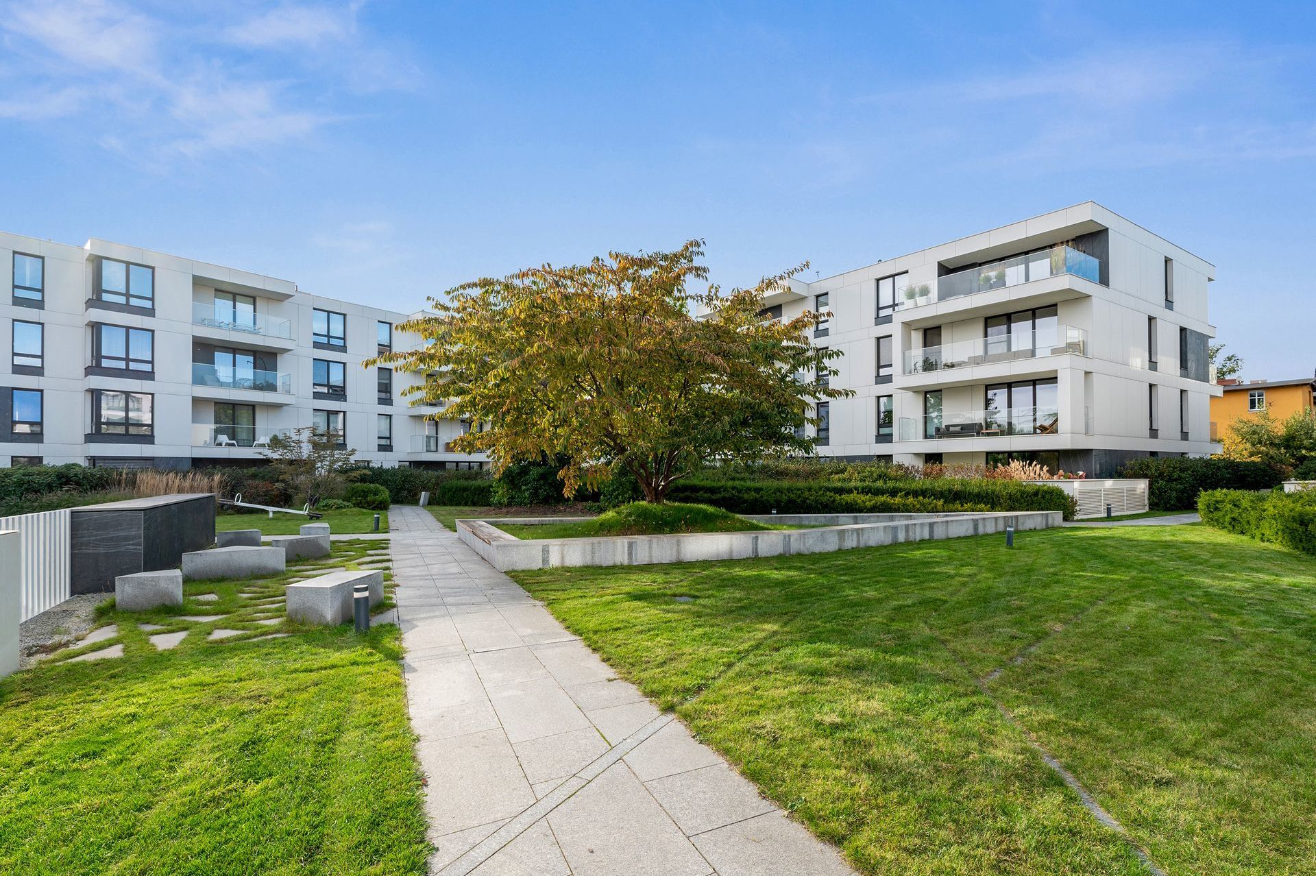 Grand Apartments