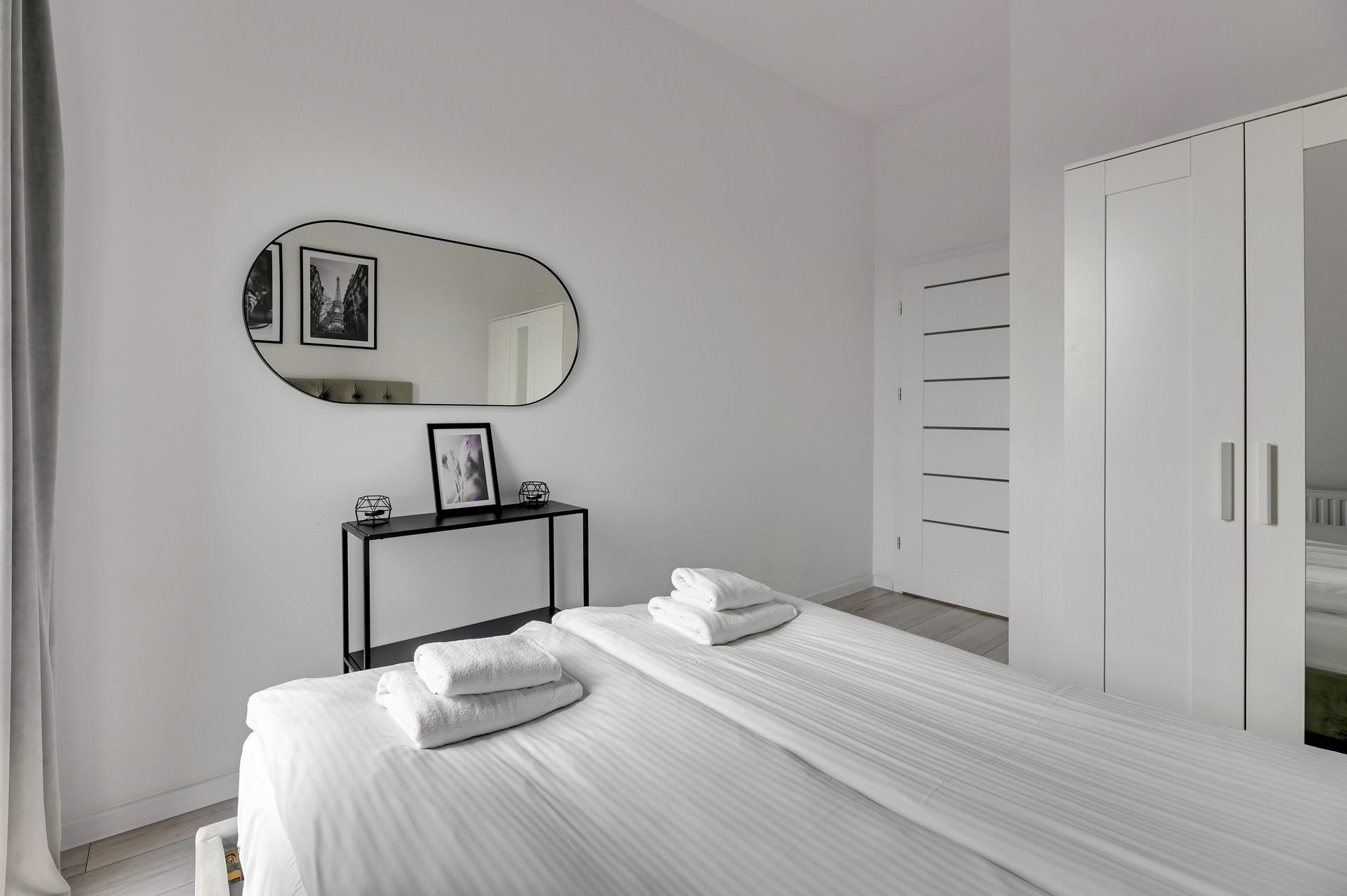 Grand Apartments