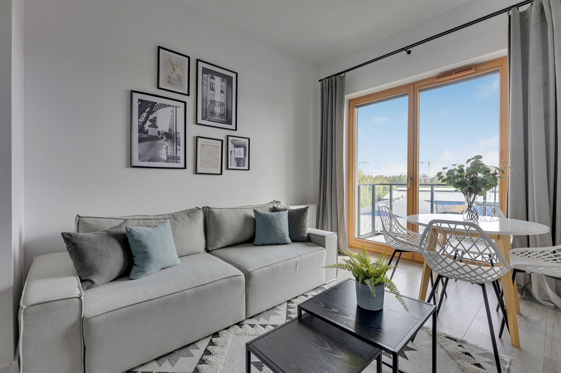 Grand Apartments