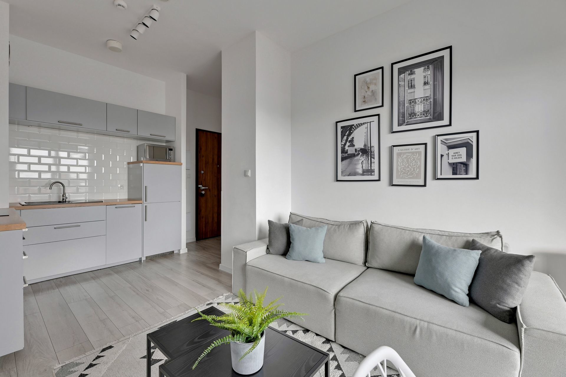 Grand Apartments