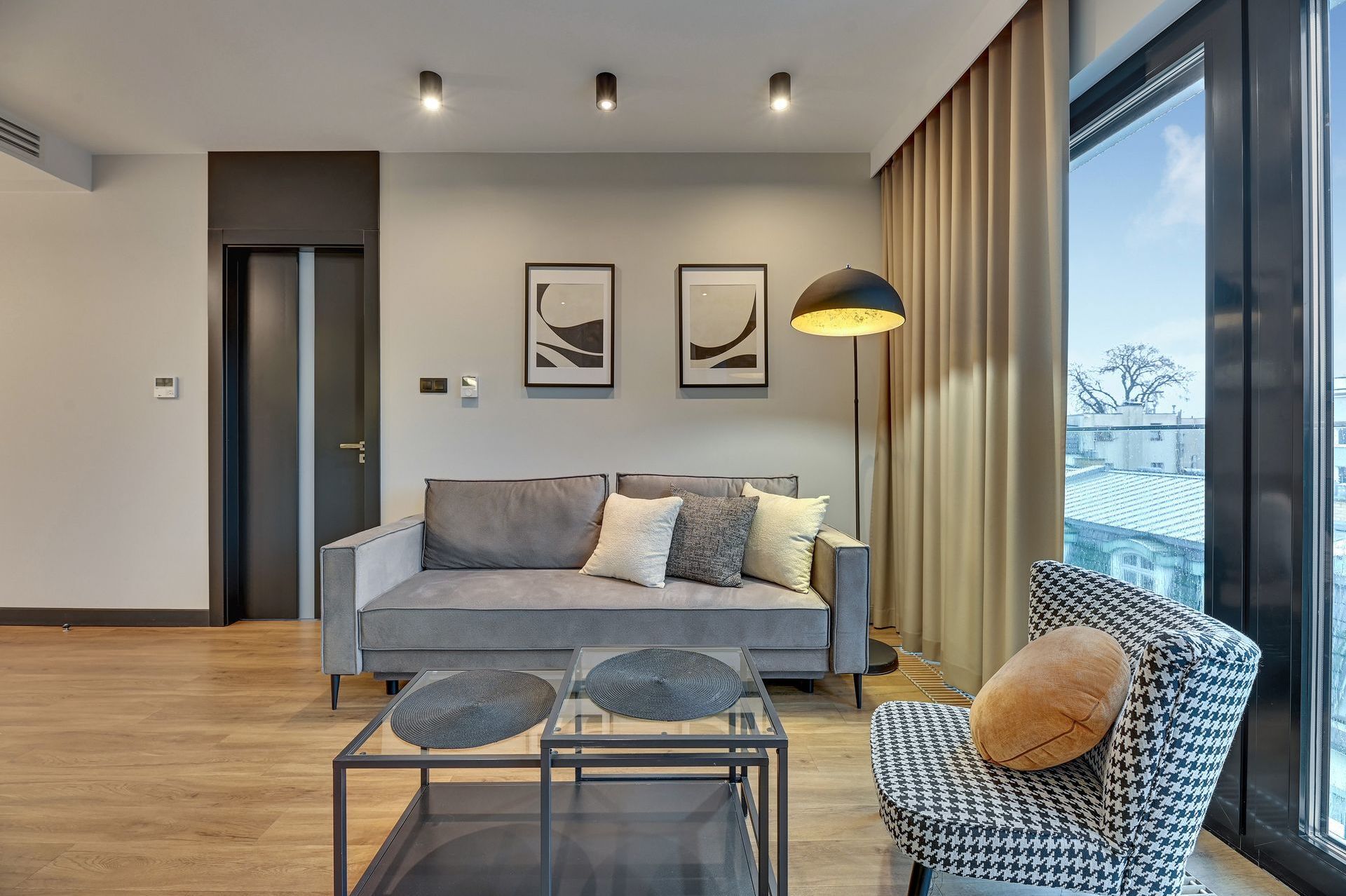 Grand Apartments
