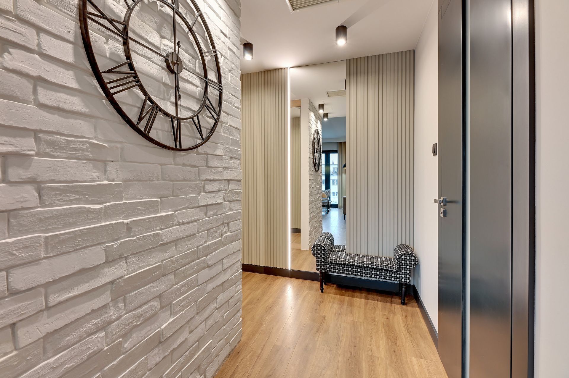Grand Apartments