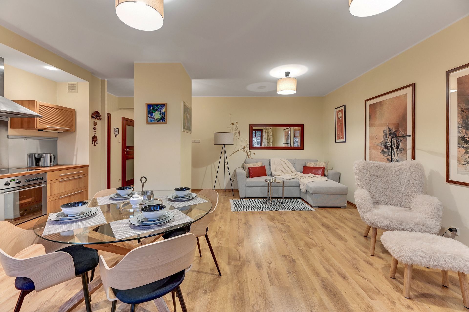 Grand Apartments