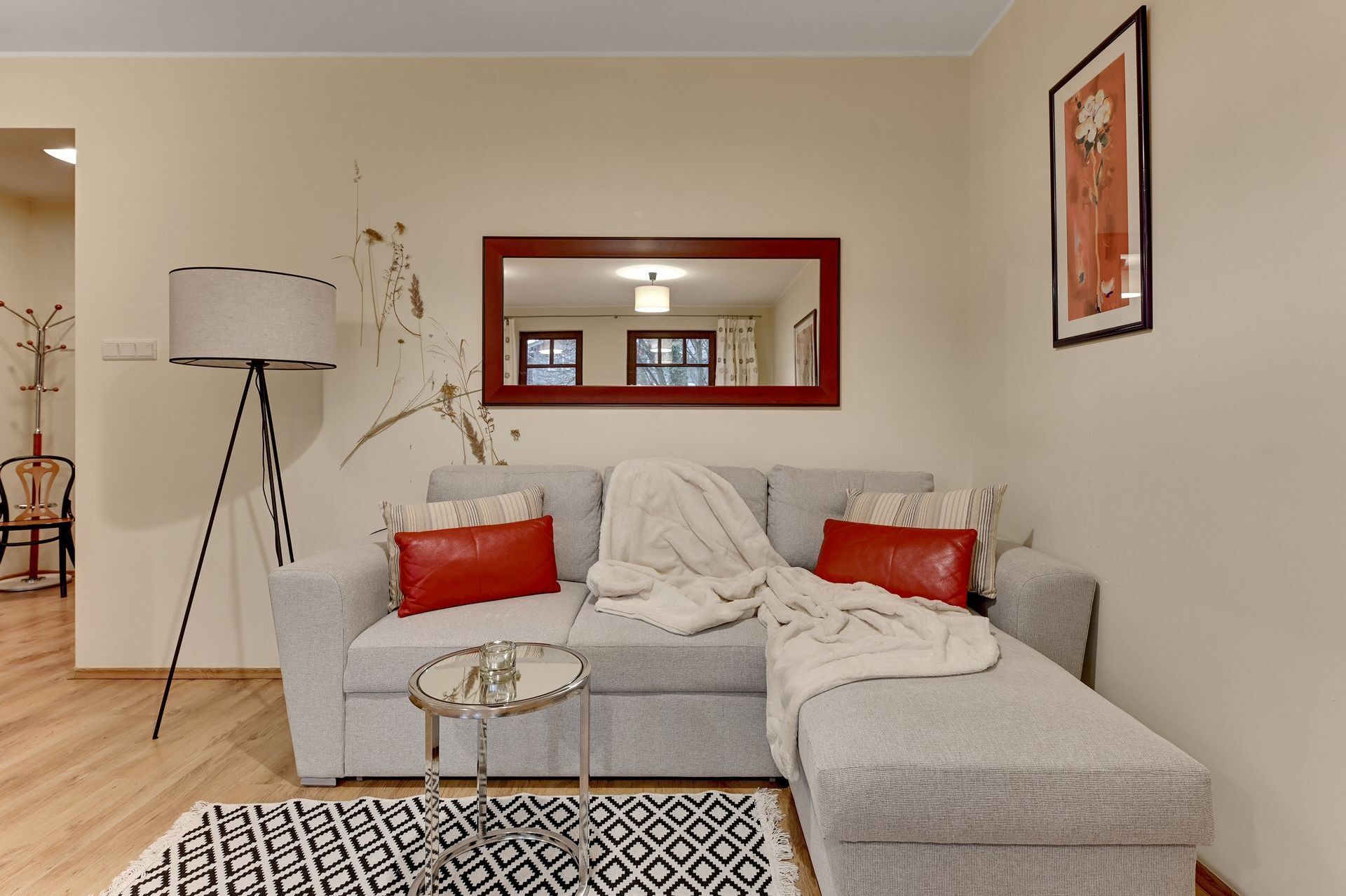 Grand Apartments