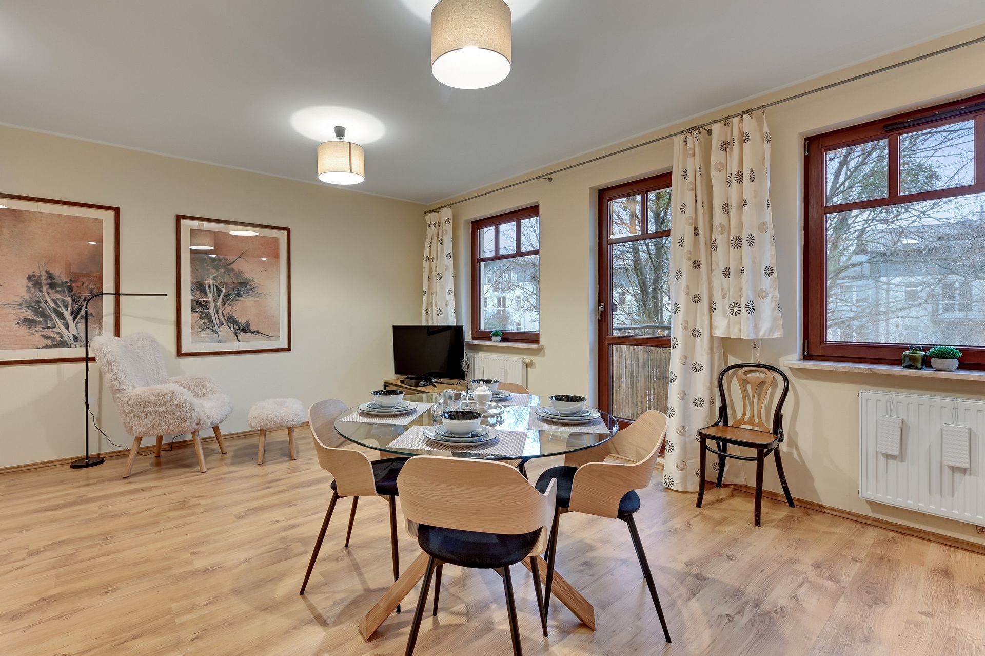 Grand Apartments