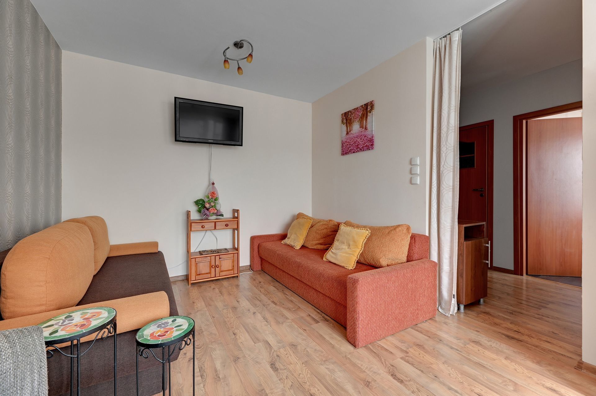 Grand Apartments