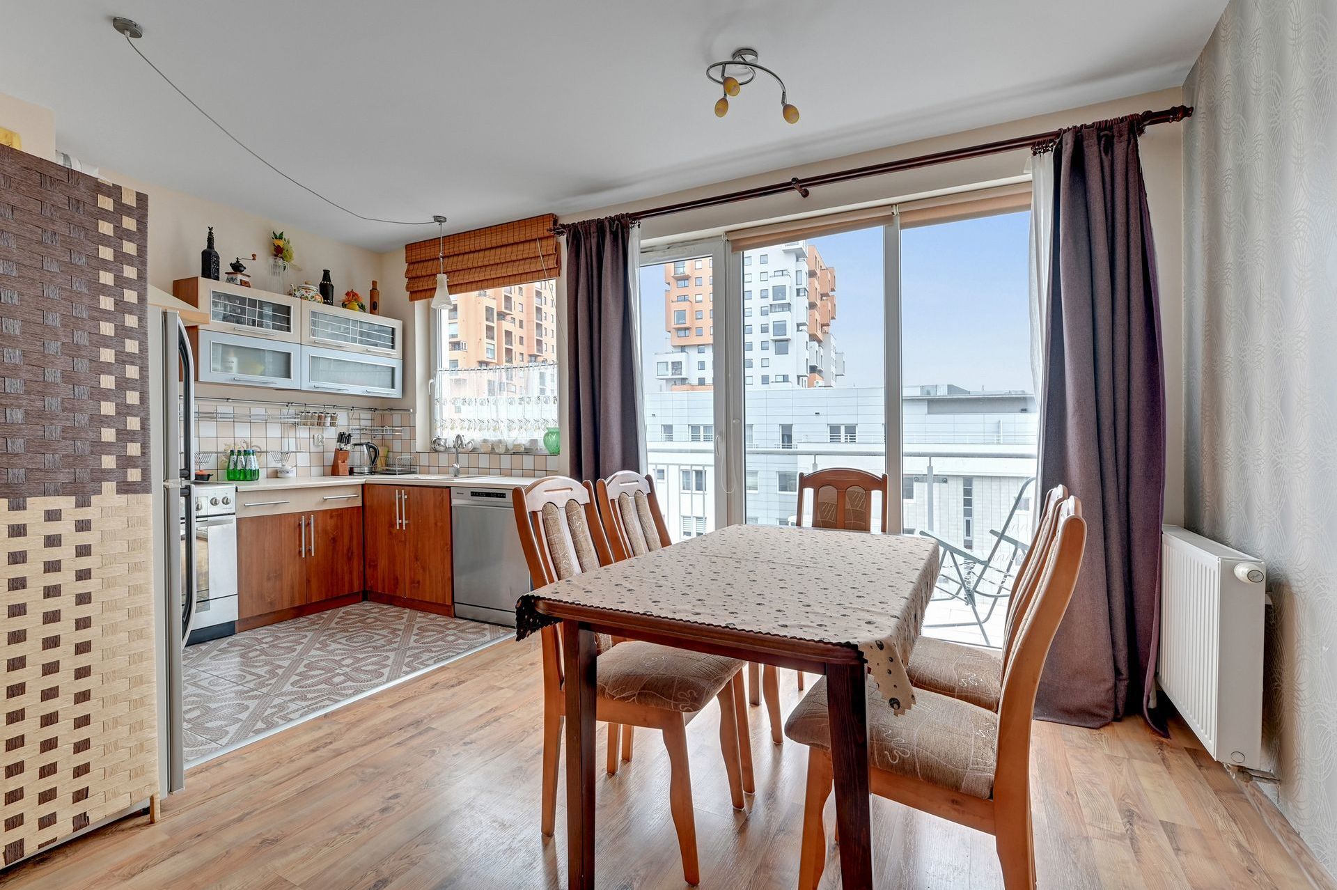 Grand Apartments