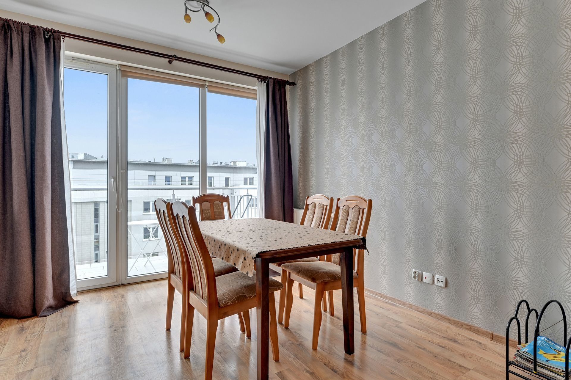 Grand Apartments