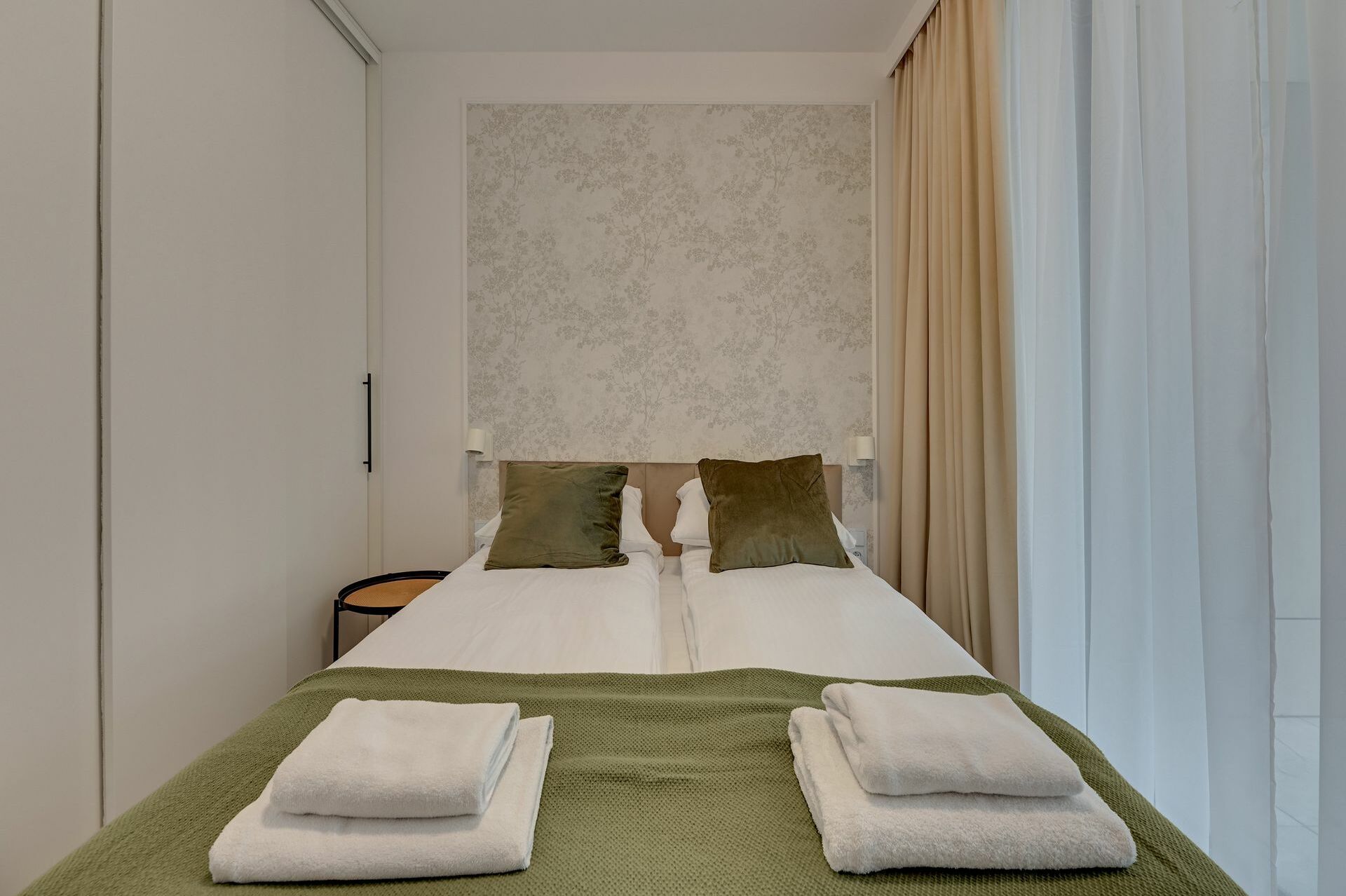 Grand Apartments