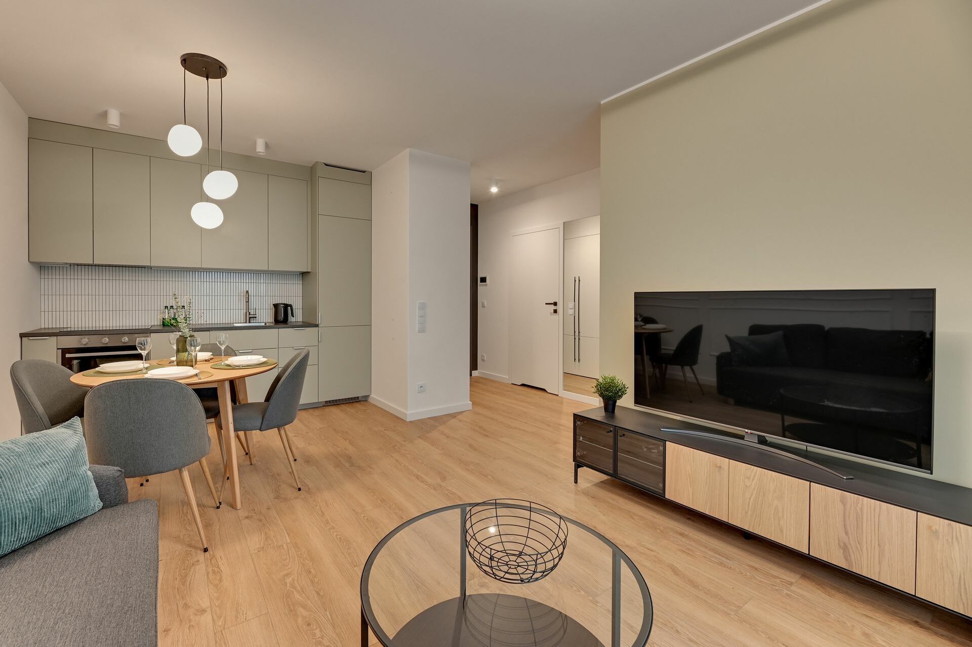 Grand Apartments