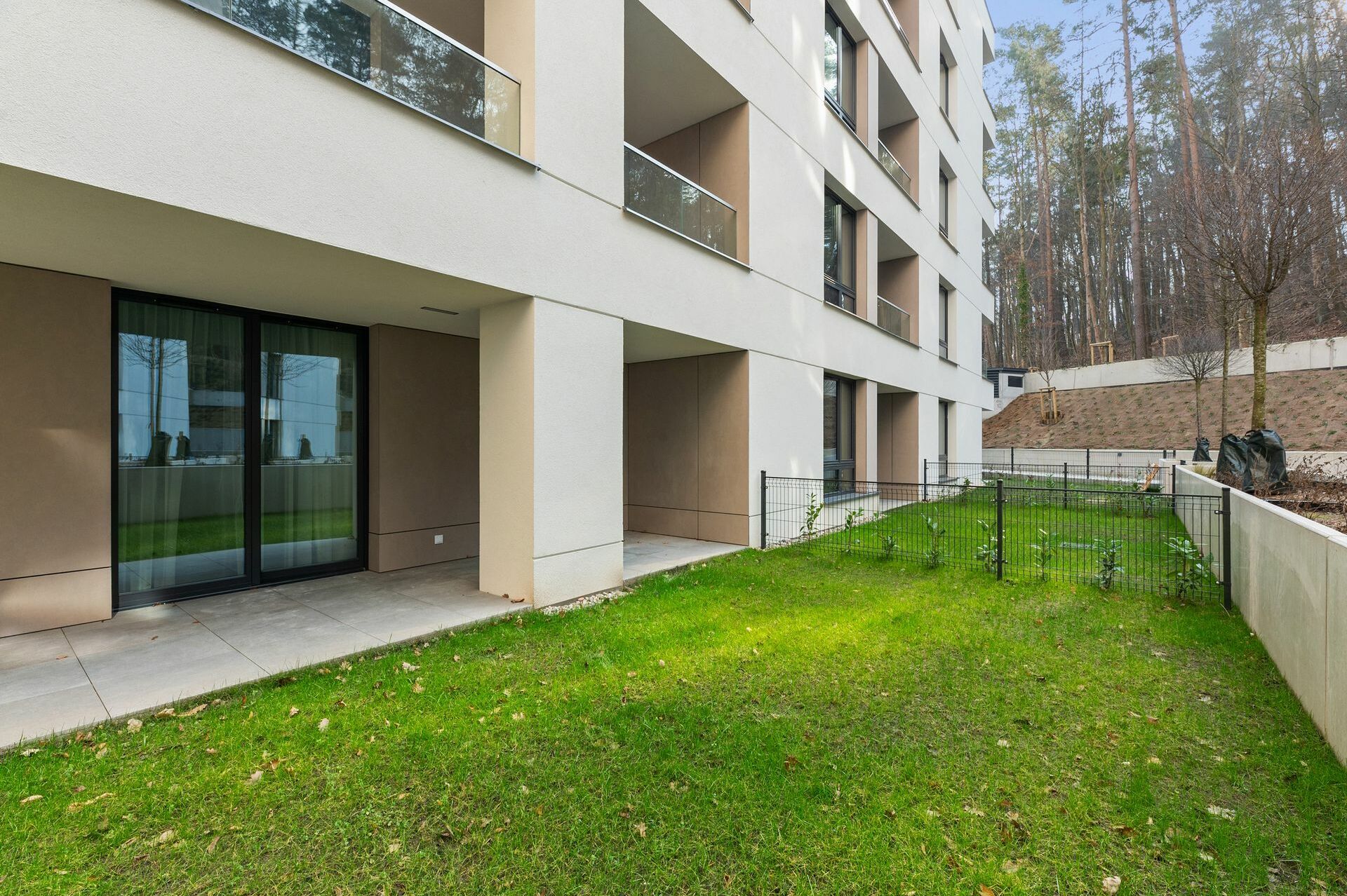 Grand Apartments