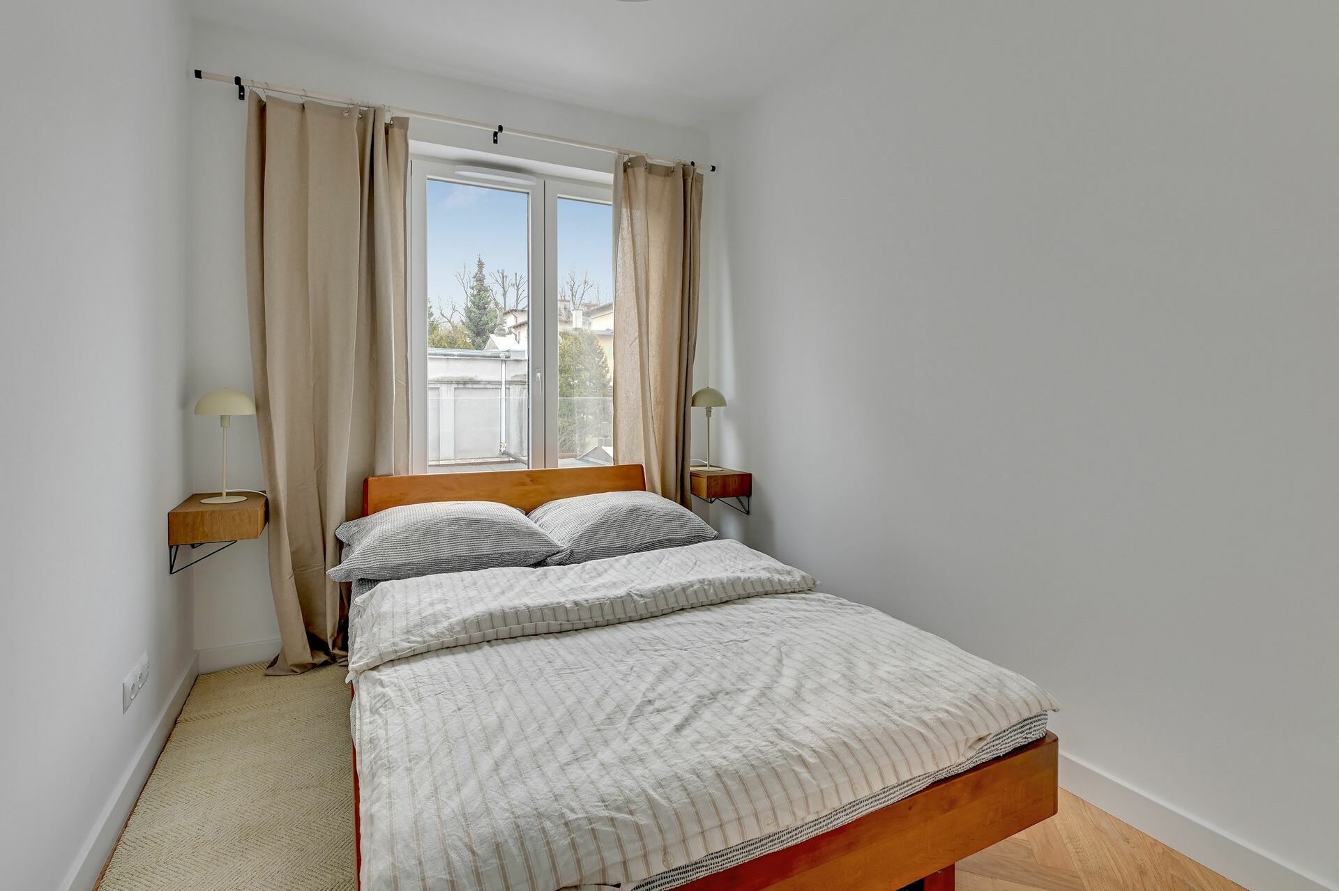 Grand Apartments