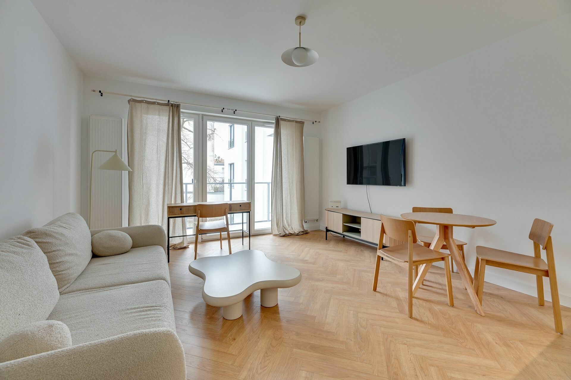 Grand Apartments