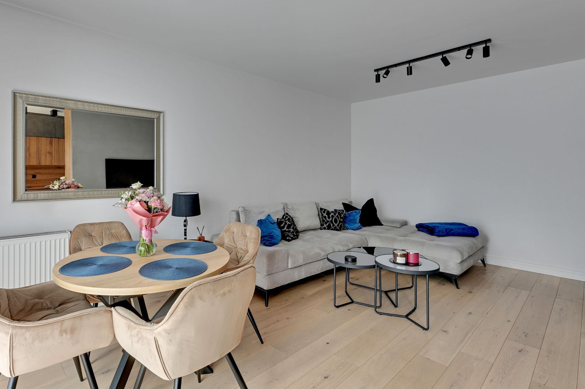 Grand Apartments
