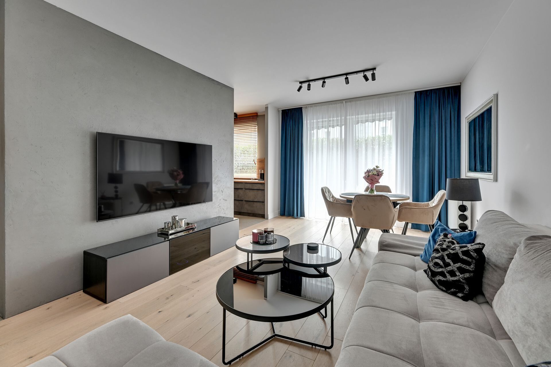 Grand Apartments