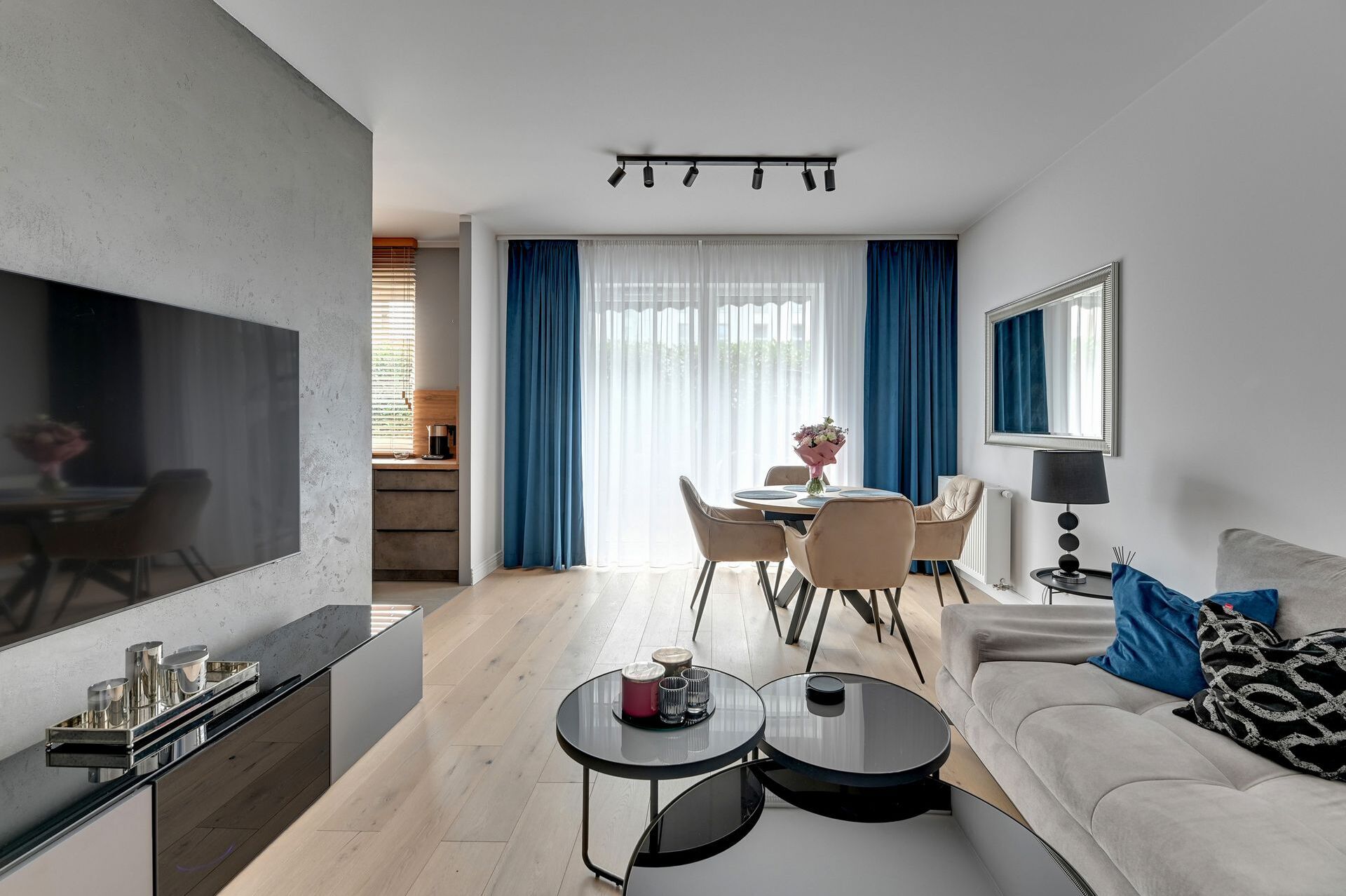 Grand Apartments