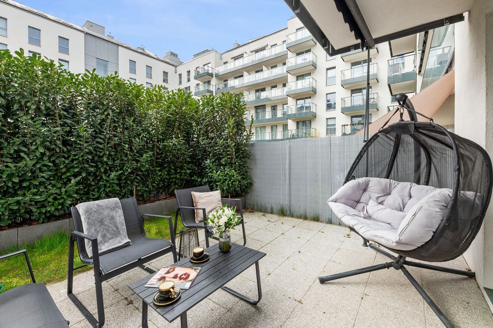 Grand Apartments