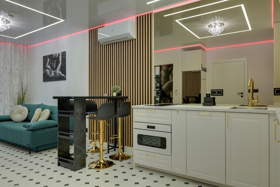 Grand Apartments