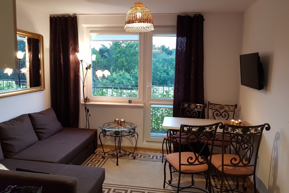 Grand Apartments