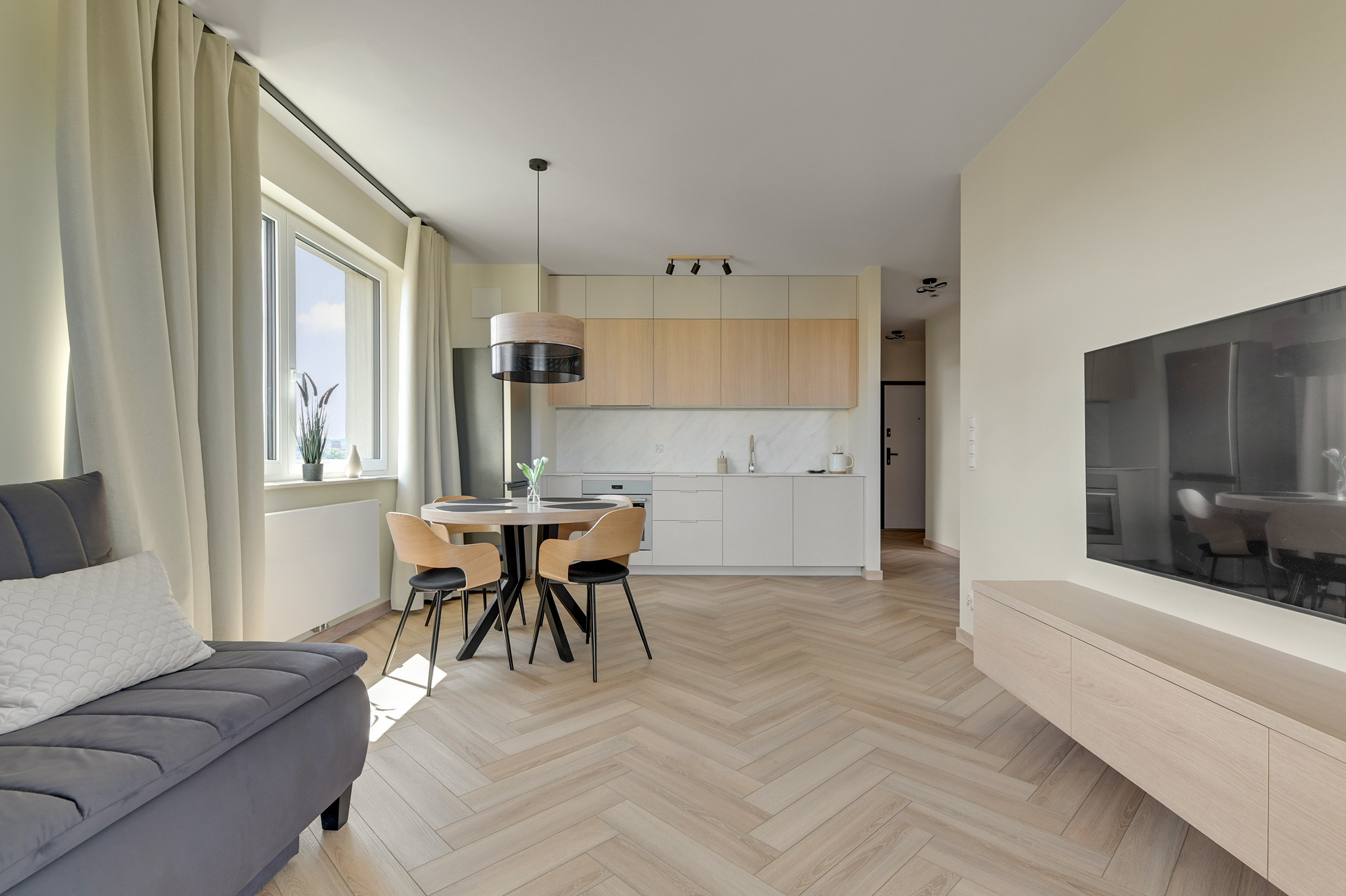 Grand Apartments