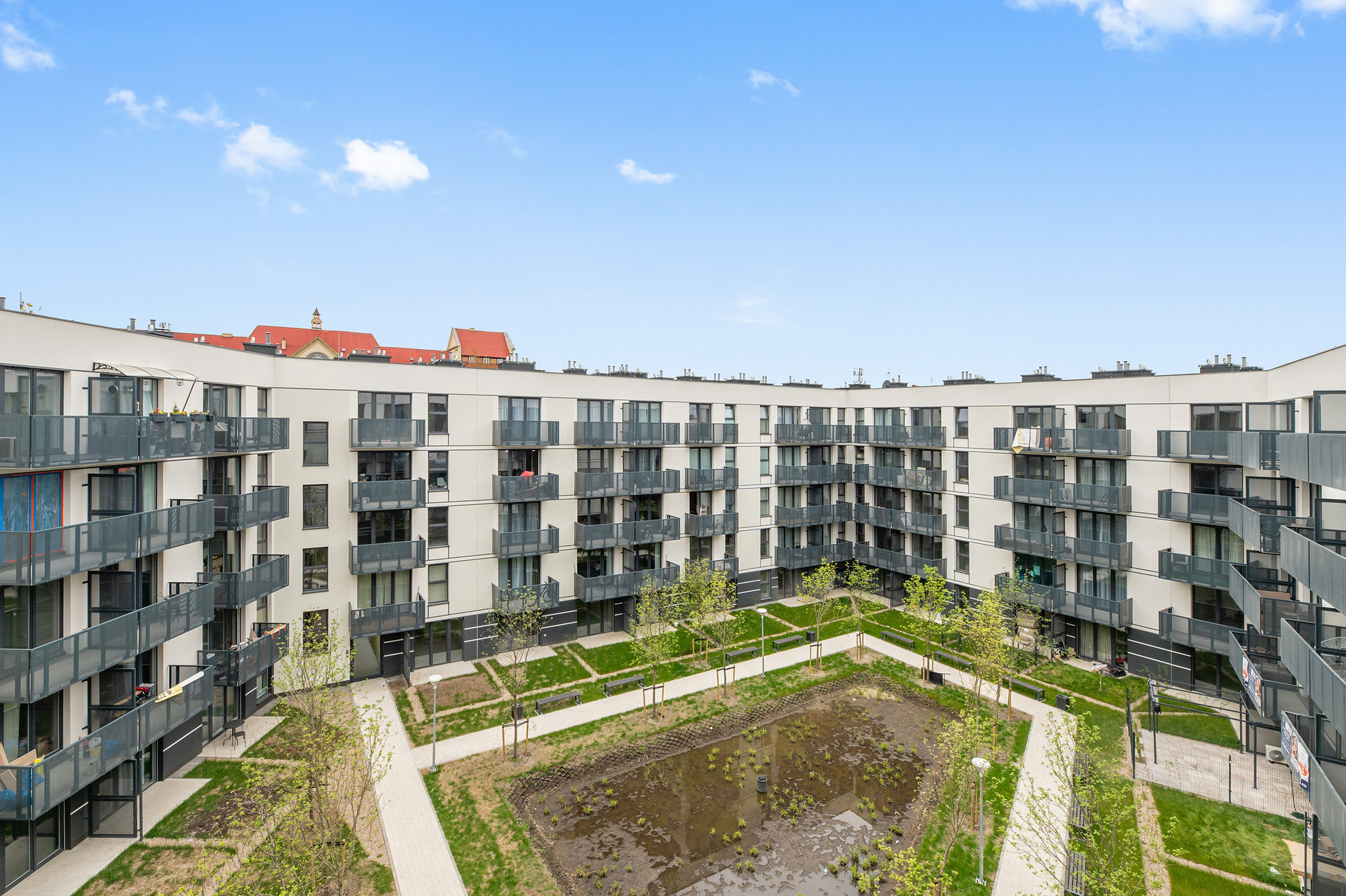 Grand Apartments