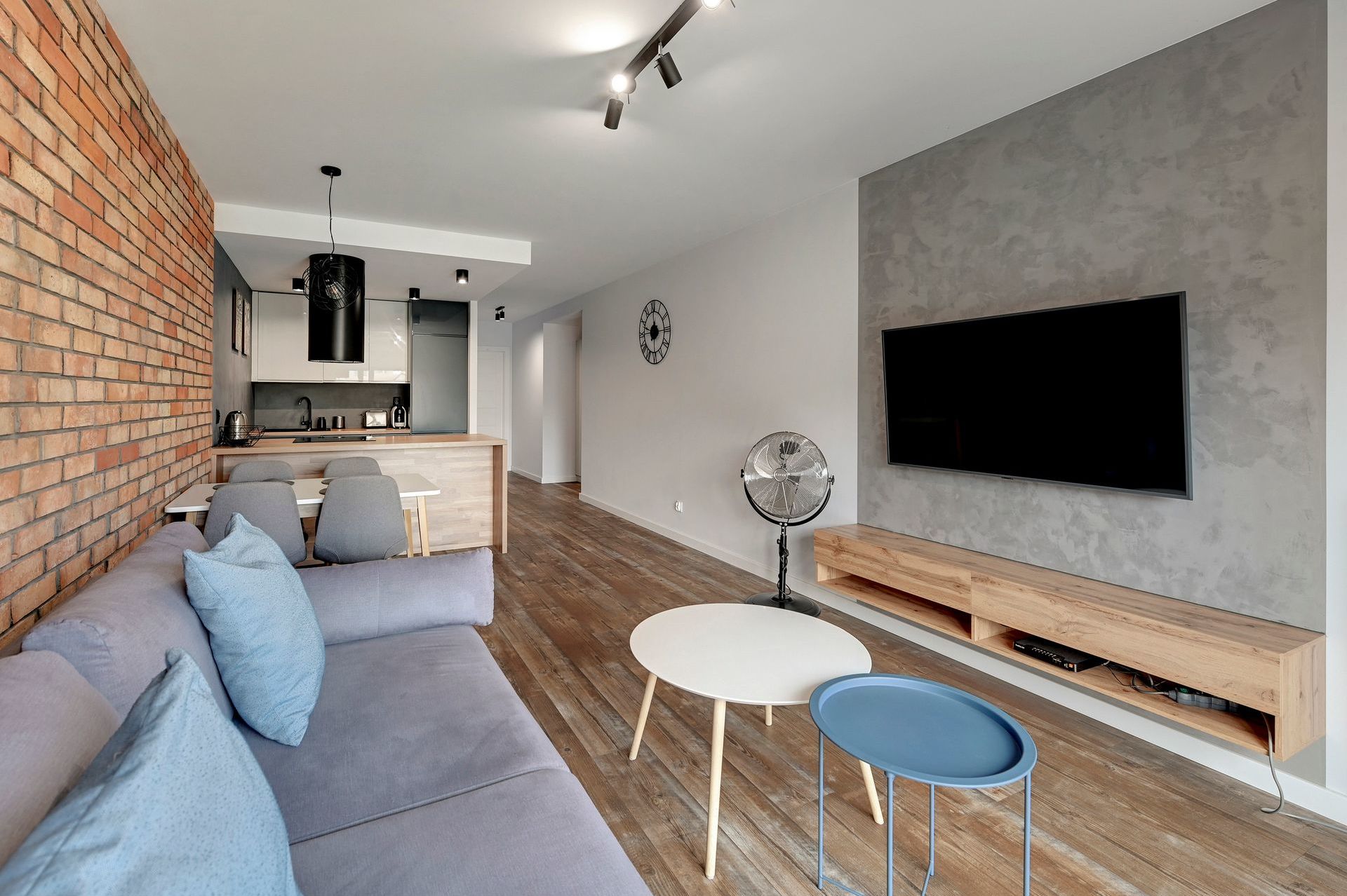 Grand Apartments
