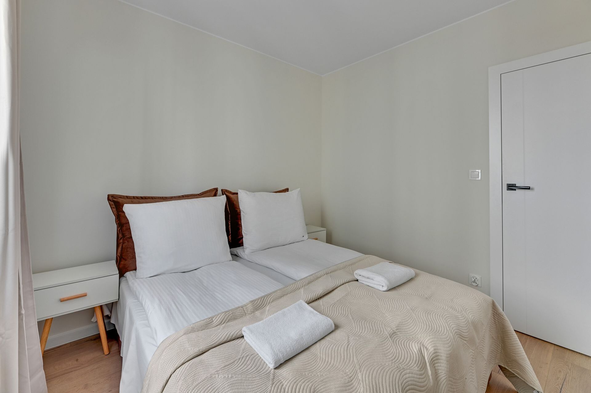 Grand Apartments