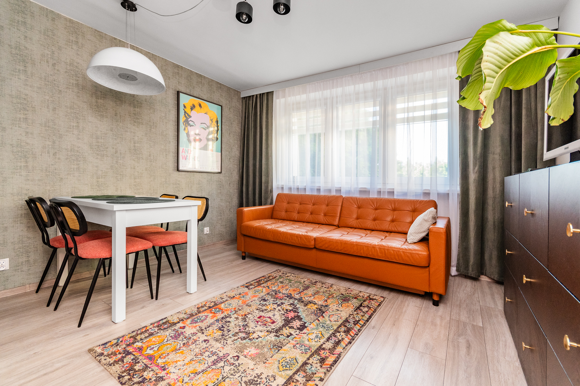 Grand Apartments