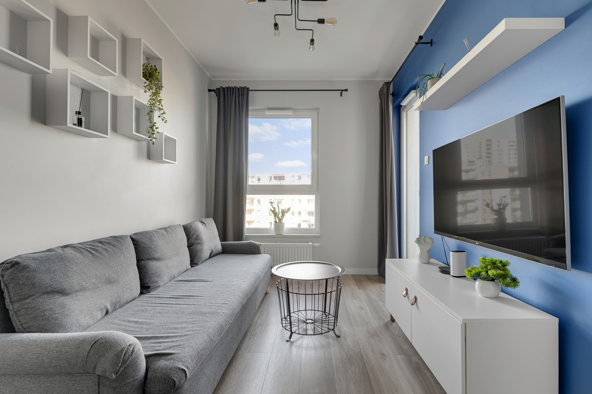 Grand Apartments