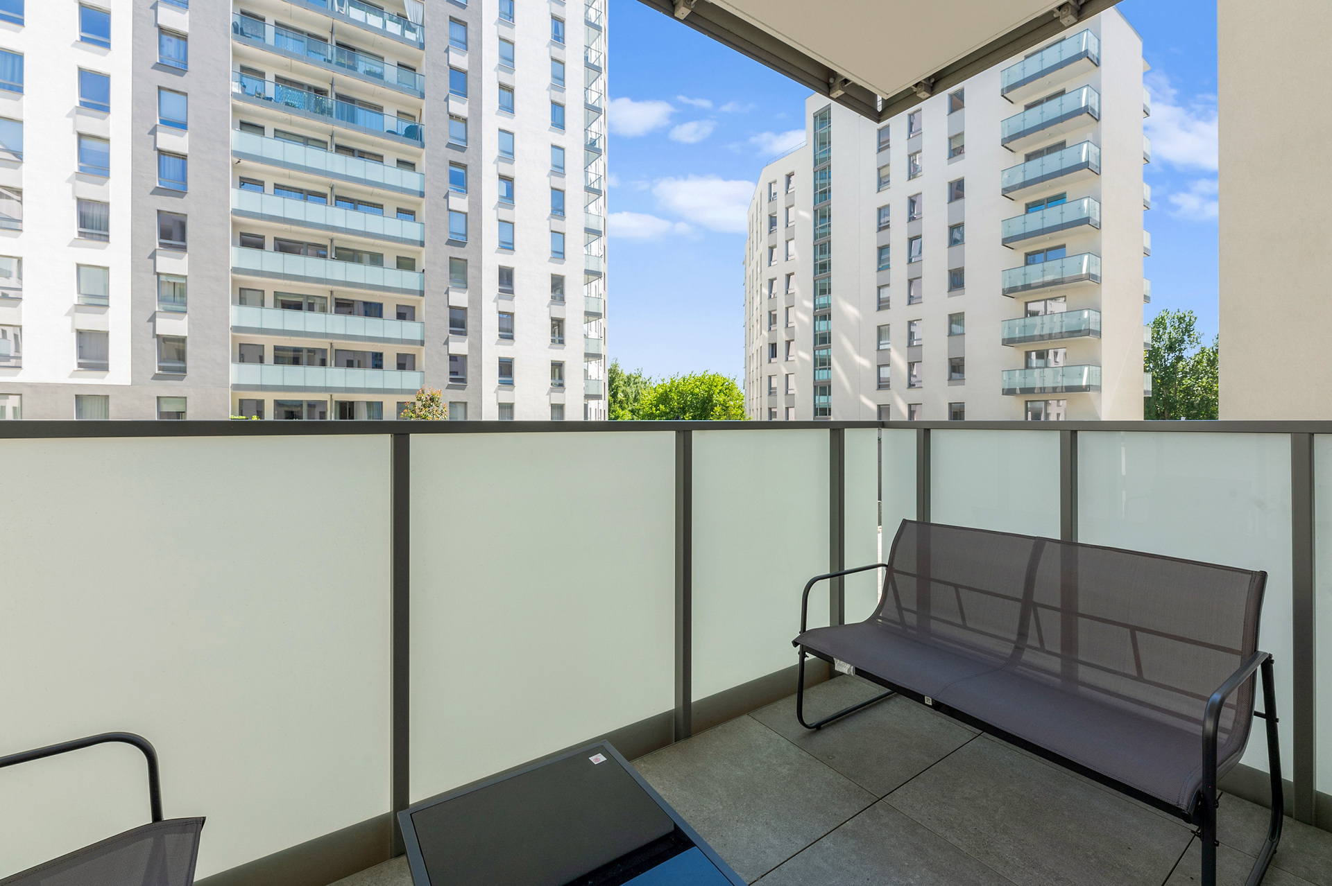 Grand Apartments