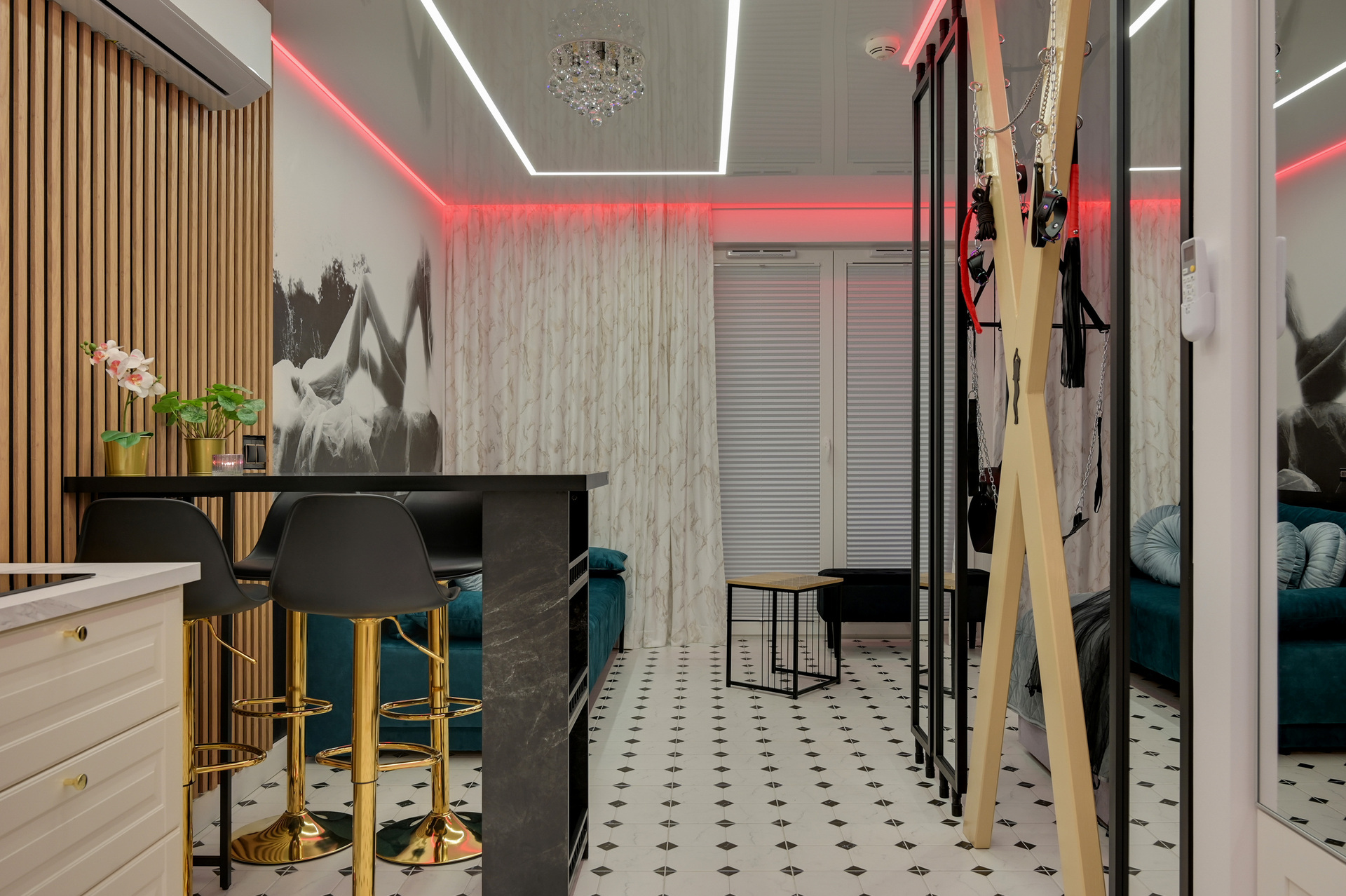 Grand Apartments